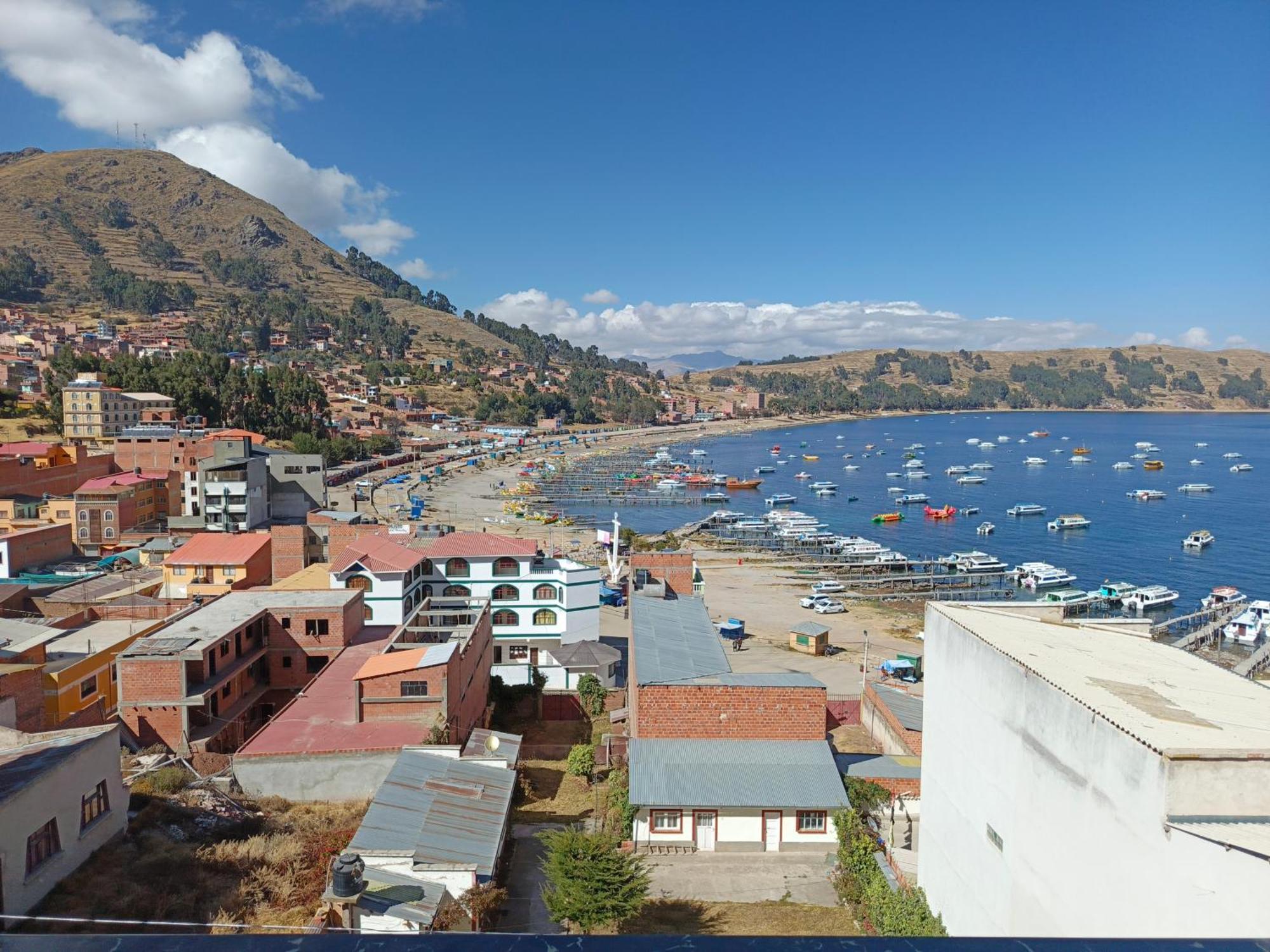 Estrella Del Lago Copacabana  Eksteriør billede